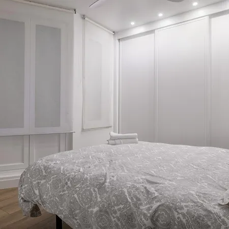 Nuevo Lujo Centro De + Wifi . Parking * 毕尔巴鄂